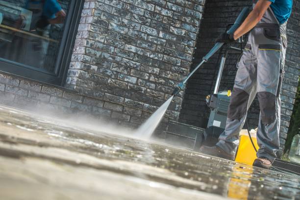 Best Graffiti Removal  in Geneva, IN